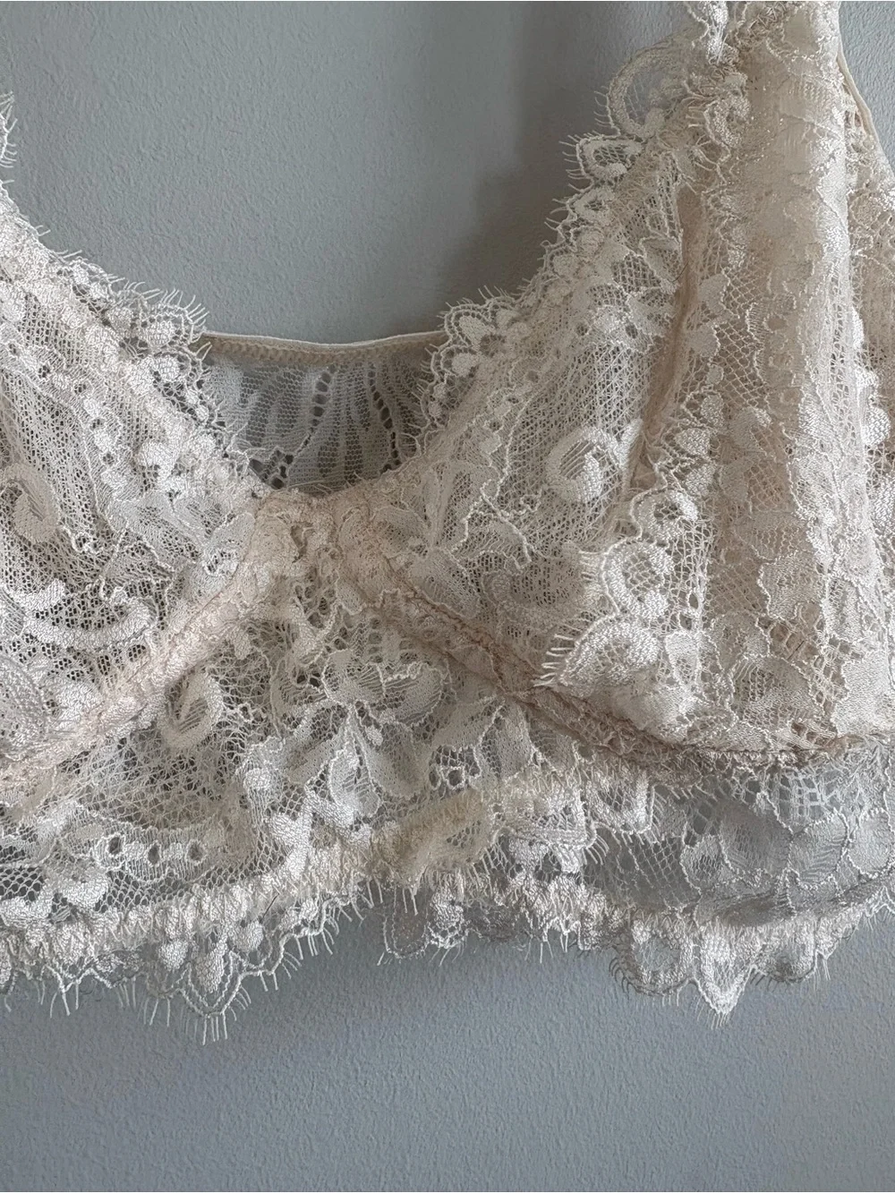 MEDIUM Free People White Lace Bralette